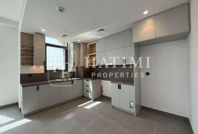 100417273 - Property Image 2
