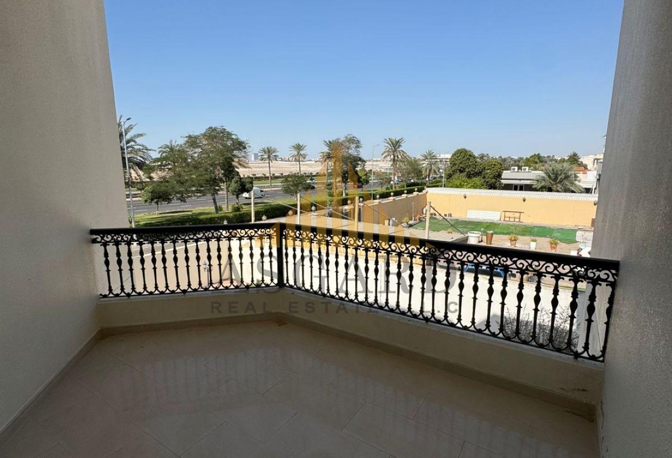 Ready to Move | Spacious 5BR | Independent Villa photo 13