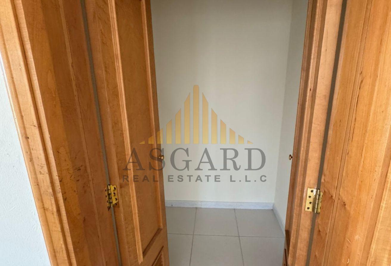 Ready to Move | Spacious 5BR | Independent Villa photo 16