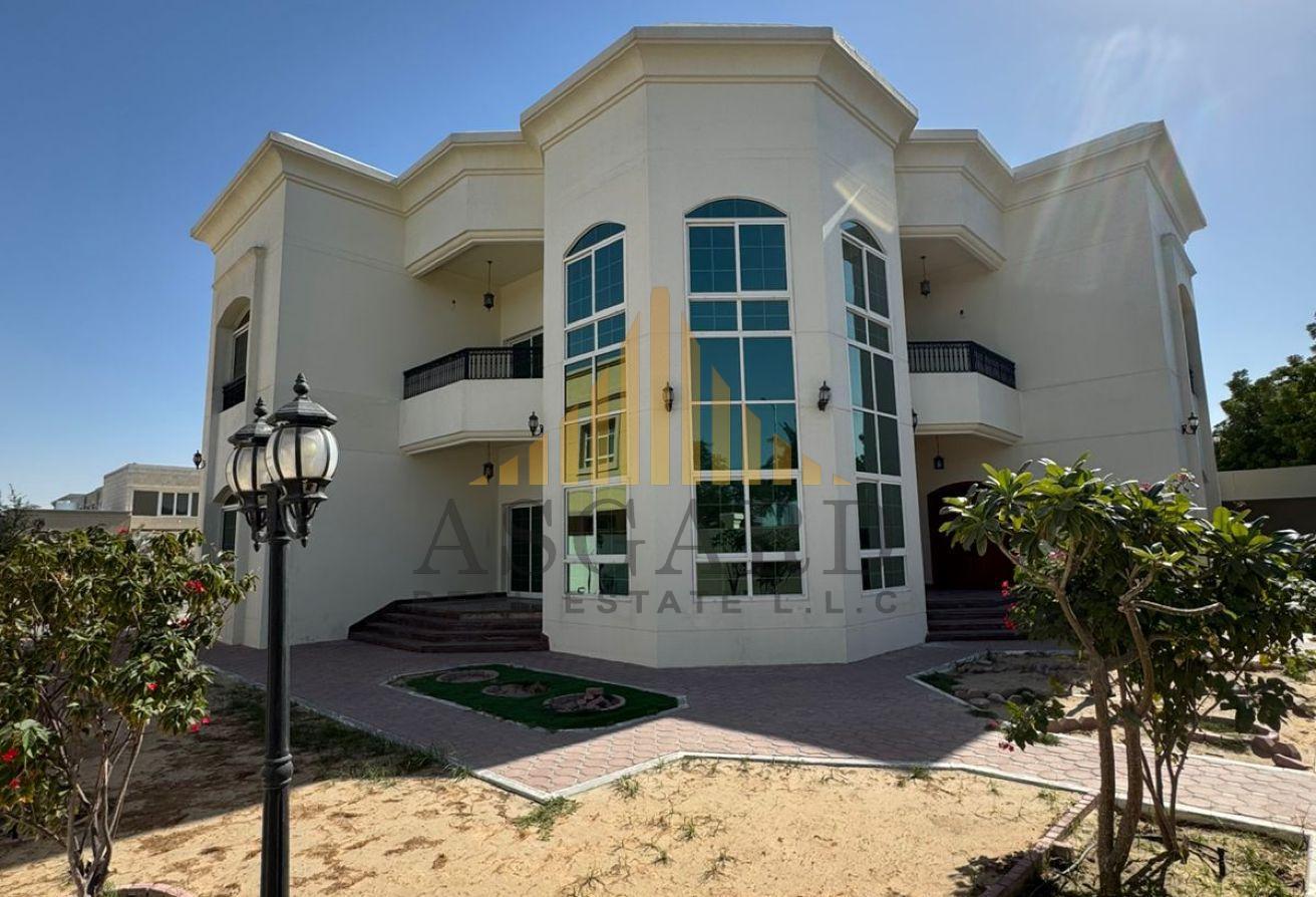 Ready to Move | Spacious 5BR | Independent Villa photo 2