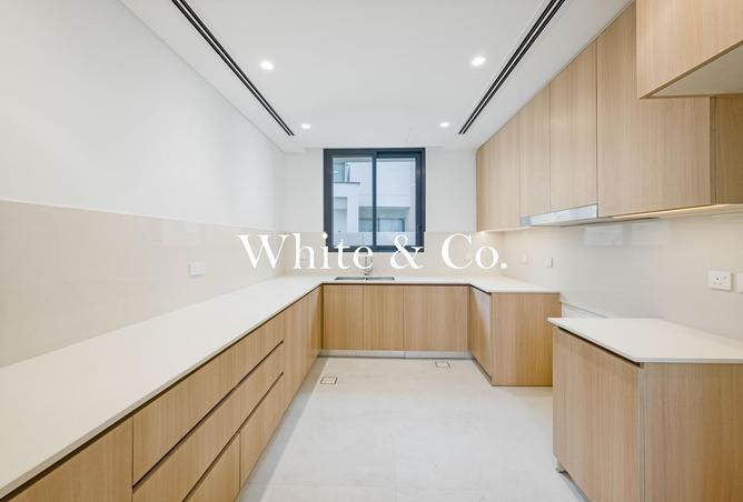 80249602 - Property Image 2