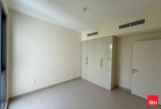 82349207 - Property Image 3