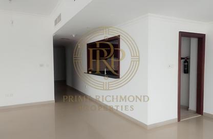Apartment - 3 Bedrooms - 4 Bathrooms for rent in Time Place Tower - Dubai Marina - Dubai