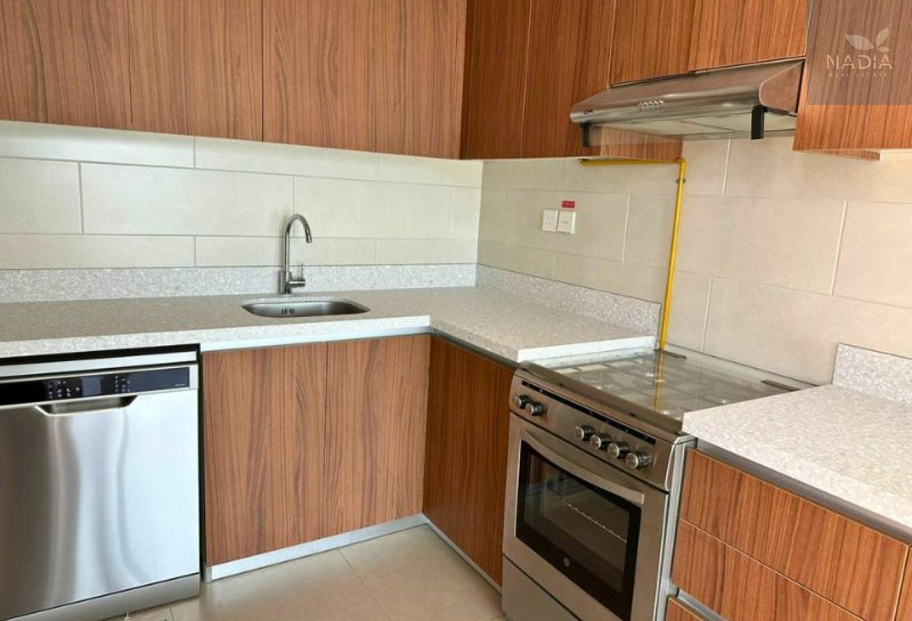 Vaastu| Near Metro| Semi Furnished Dishwasher Inc photo 4