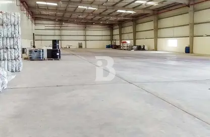 مصنع - استوديو للبيع في كيزاد - السمحة - أبوظبي