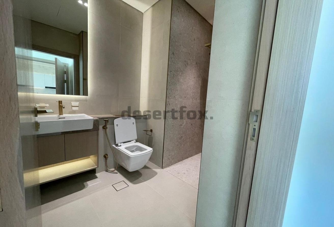Brand New | Private Pool | Multiple Cheques photo 8