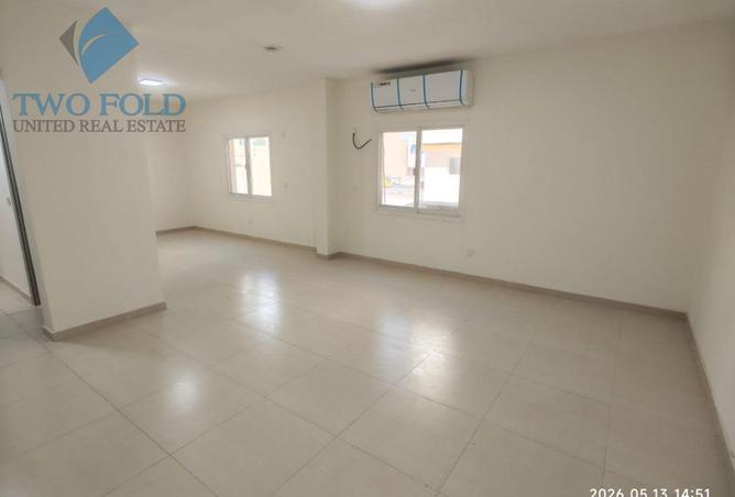 97825387 - Property Main Image