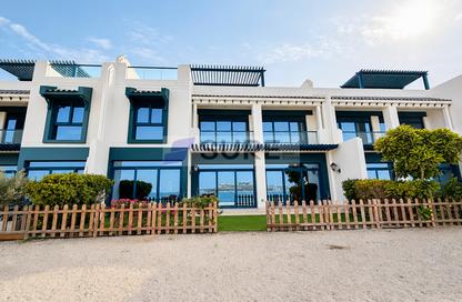 Villa - 5 - 6 for rent in Palma Residences - Palm Jumeirah - Dubai