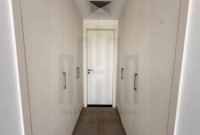 141921310 - Property Image 3