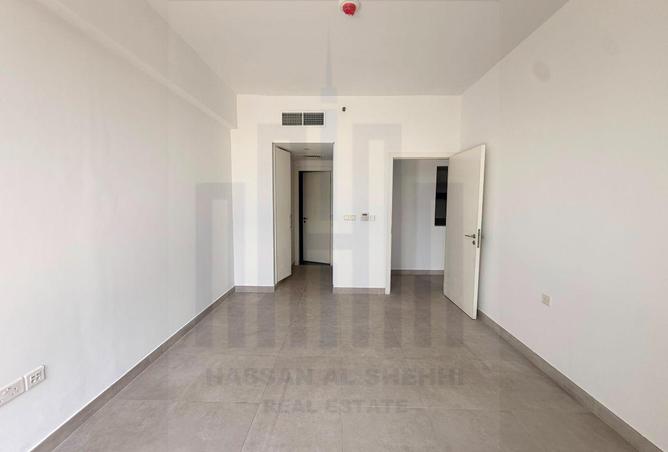 141921310 - Property Image 2