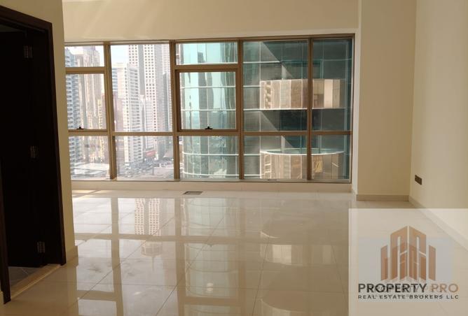 114600792 - Property Image 3
