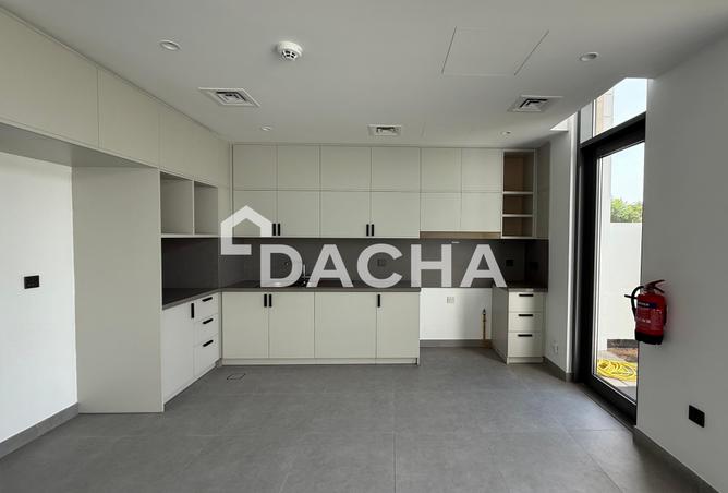 91812446 - Property Main Image