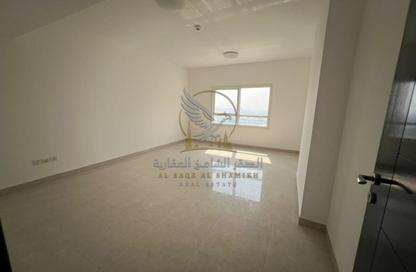 Apartment - 3 - 4 for rent in Al Majaz 2 - Al Majaz - Sharjah Apartment - 3 - 4 for rent in Al Majaz 2 - Al Majaz - Sharjah