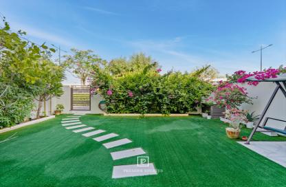 Villa - 3 - 4 for sale in Reem Townhouses - Town Square - Dubai
