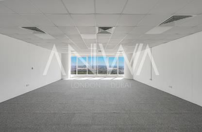 Office Space - Studio - 1 Bathroom for rent in Churchill Executive Tower - Churchill Towers - Business Bay - Dubai