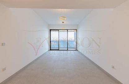 Apartment - 3 Bedrooms - 5 Bathrooms for rent in Riva Residence - Maritime City - Dubai
