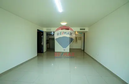 شقة - غرفة نوم - 2 حمامات للايجار في برج راس الخيمة - مارينا سكوير - جزيرة الريم - أبوظبي