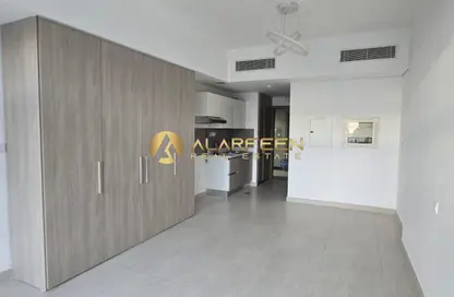 Apartment - Studio - 1 Bathroom for rent in La Perla Blanca - District 15 - Jumeirah Village Circle - Dubai