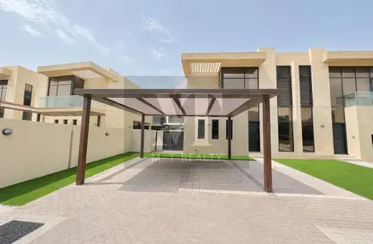 Townhouse - 3 Bedrooms - 5 Bathrooms for sale in Phoenix - DAMAC Hills - Dubai