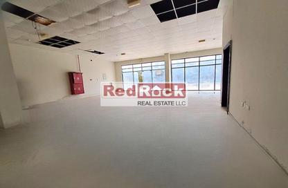 Warehouse - Studio - 1 Bathroom for rent in Al Sajaa Industrial - Al Sajaa - Sharjah