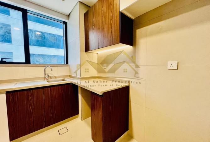 120183023 - Property Image 3
