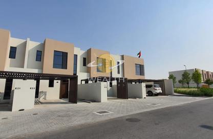 Townhouse - 2 Bedrooms - 4 Bathrooms for rent in Nasma Residence - Al Tai - Sharjah