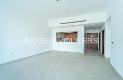 Apartment - 1 Bedroom - 2 Bathrooms for rent in Vida Residence 1 - Vida Residence - The Hills - Dubai