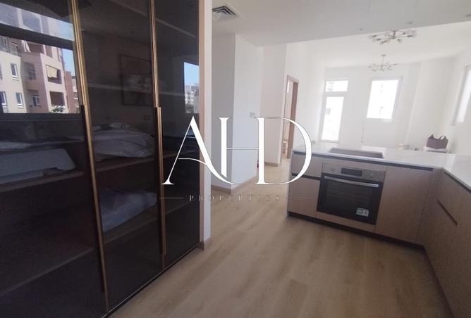 98239794 - Property Image 2