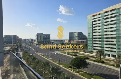 شقة - 2 غرف نوم - 4 حمامات للايجار في C2682 - شاطئ الراحة - أبوظبي