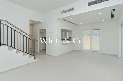 تاون هاوس - 4 غرف نوم - 4 حمامات للبيع في أمارانتا 1 - امرانتا - فيلا نوفا - دبي لاند - دبي