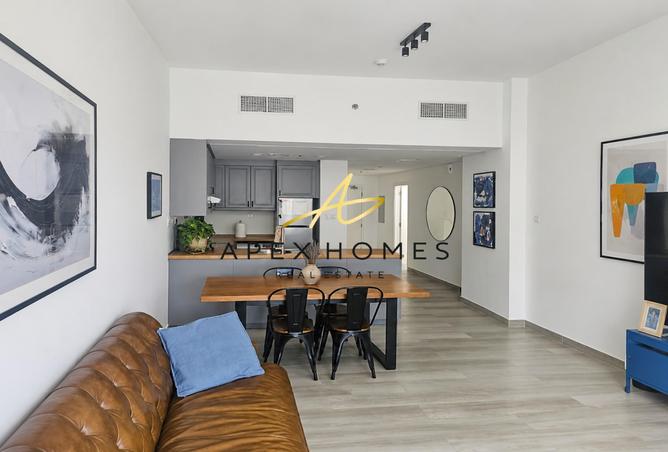 102830615 - Property Image 2