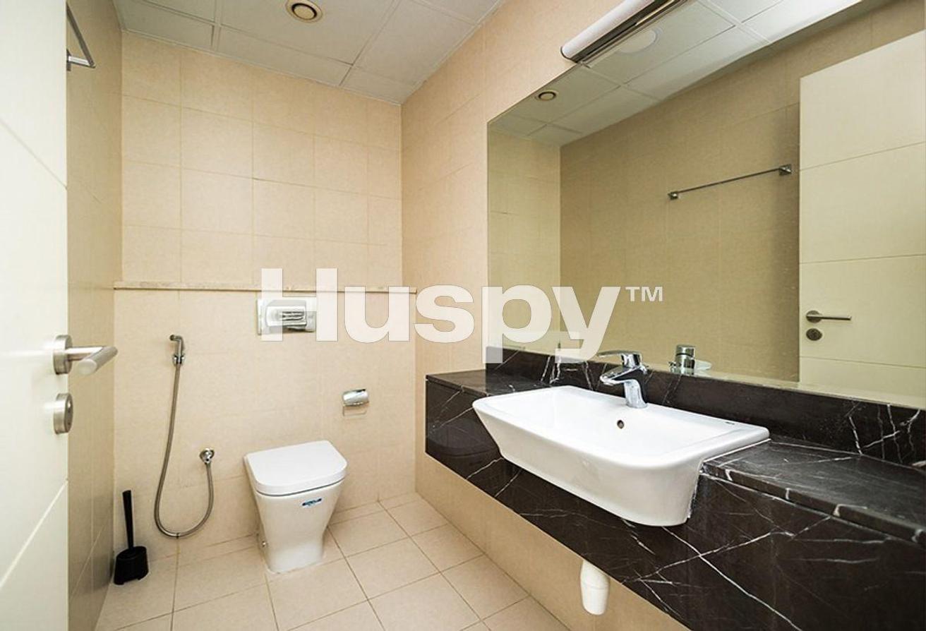 Ready to Move In | Fully Furnished | Chiller Free photo 8
