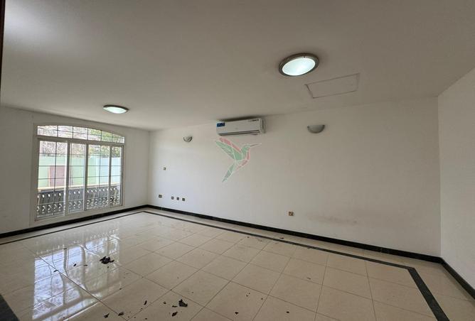 2P4PQLJUcuu - Property Image 2