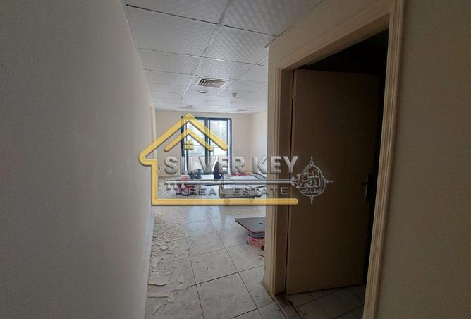 74232399 - صورة العقار 3