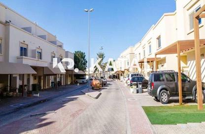 Villa - 4 - 5 for rent in Arabian Style - Al Reef Villas - Al Reef - Abu Dhabi