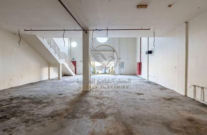 Warehouse - Studio - 2 for rent in Industrial Area 4 - Sharjah Industrial Area - Sharjah