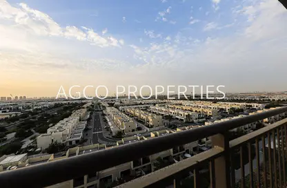 Apartment - 2 Bedrooms - 2 Bathrooms for sale in Zahra Breeze Apartments 4A - Zahra Breeze Apartments 4 - Zahra Breeze Apartments - Town Square - Dubai