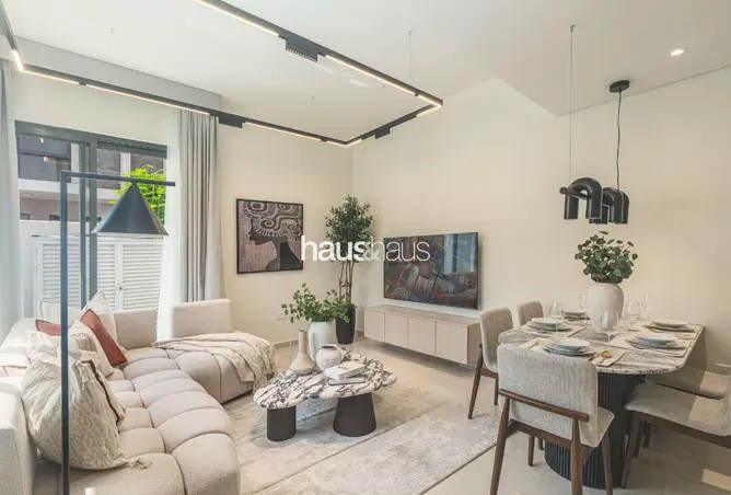 101706998 - Property Image 2