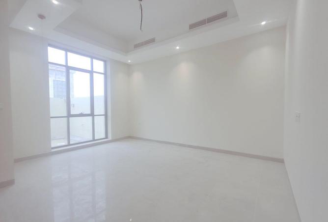 76587018 - صورة العقار 2