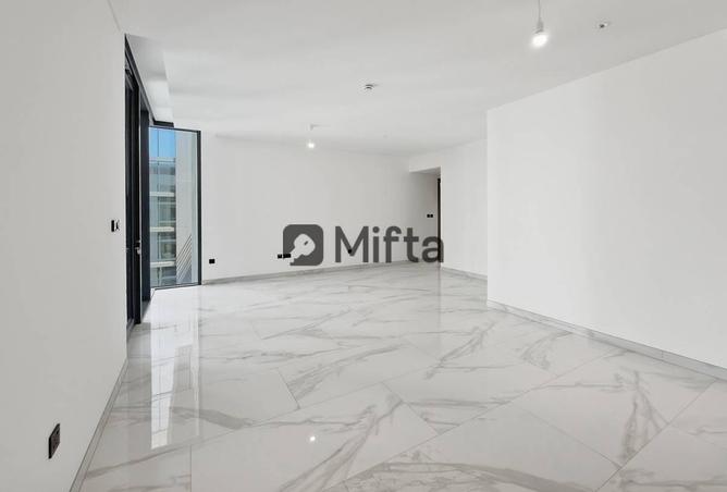 104682018 - Property Image 3
