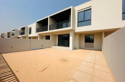 Townhouse - 3 - 4 for rent in Jebel Ali Village Townhouses - Jebel Ali Village - Jebel Ali - Dubai