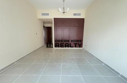 Apartment - 1 Bedroom - 2 Bathrooms for rent in Tiger 2 Building - Al Taawun Street - Al Taawun - Sharjah