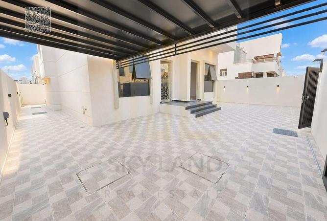 136072852 - Property Image 2