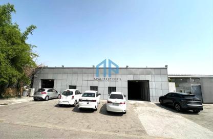 Warehouse - Studio - 3 for rent in RAS - Umm Ramool - Dubai