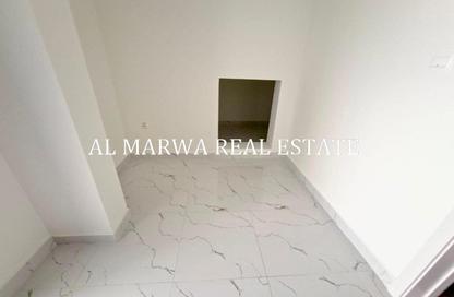 Villa - 5 - 7 for rent in Hoshi 1 - Hoshi - Al Badie - Sharjah