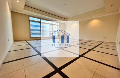 Apartment - 4 Bedrooms - 4 Bathrooms for rent in Al Nahyan - Abu Dhabi
