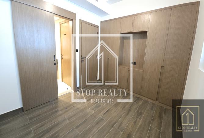 BRAND NEW | CORNER PLOT | READY TO MOVEIN - View 3