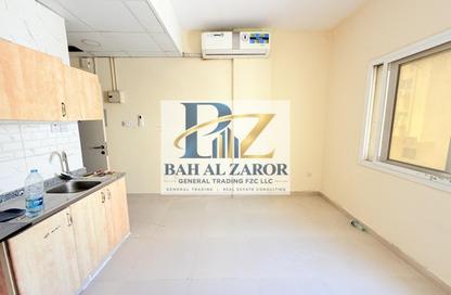 Apartment - Studio - 1 for rent in Fire Station Road - Muwaileh - Sharjah Apartment - Studio - 1 for rent in Fire Station Road - Muwaileh - Sharjah