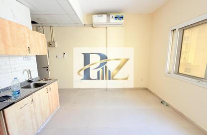 Apartment - Studio - 1 for rent in Fire Station Road - Muwaileh - Sharjah Apartment - Studio - 1 for rent in Fire Station Road - Muwaileh - Sharjah