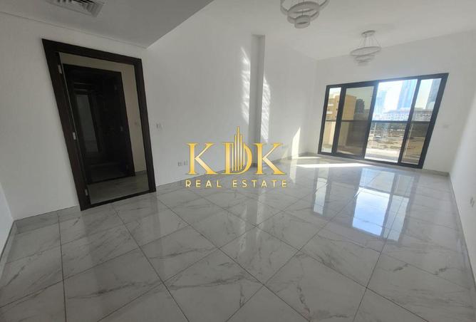 71918222 - Property Image 3